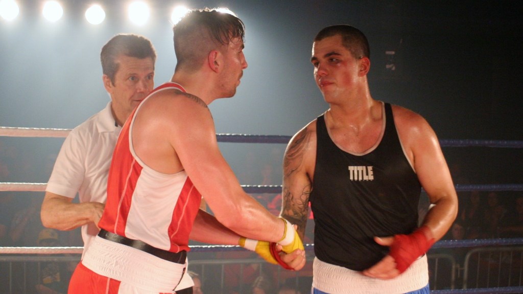 Gala de boxe Dooly's: Hubert Poulin l'emporte une fois de plus sur Bilodeau