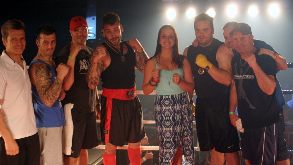 Gala de boxe Dooly's: Hubert Poulin l'emporte une fois de plus sur Bilodeau
