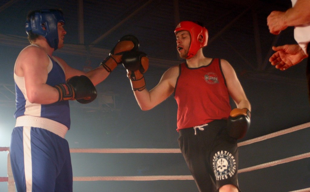 Gala de boxe Dooly's: Hubert Poulin l'emporte une fois de plus sur Bilodeau
