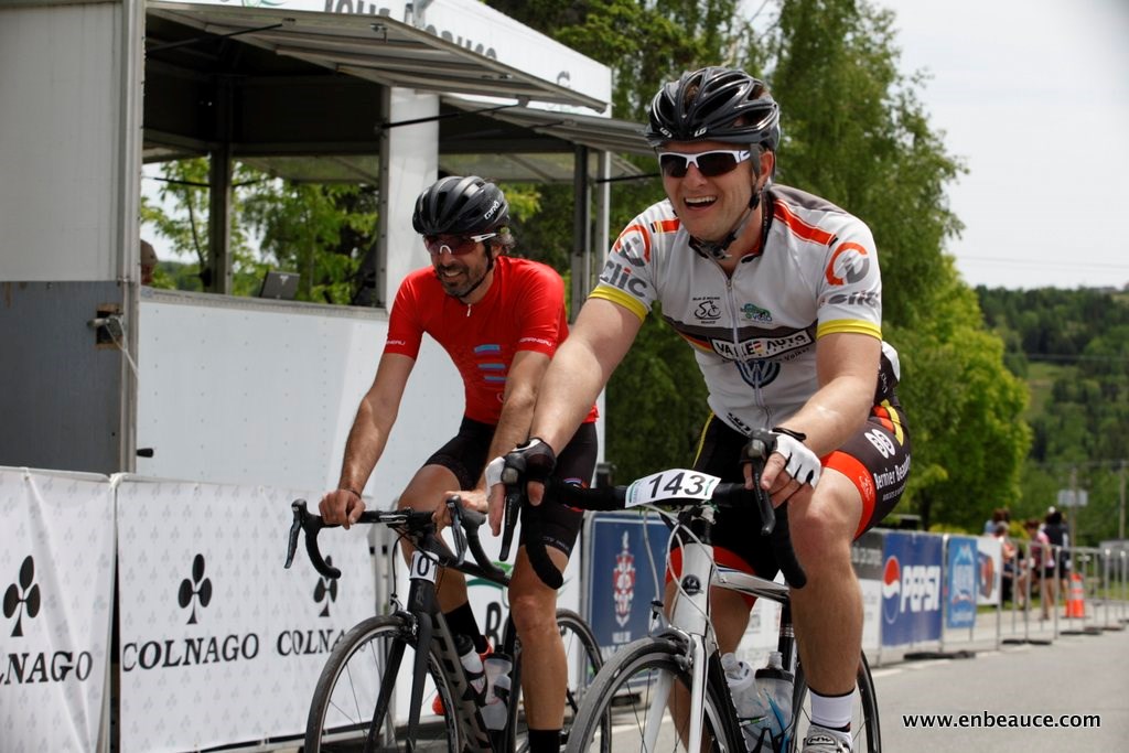 Alexandre Mathieu remporte le GranFondo Colnago 2015 sous un ciel idéal