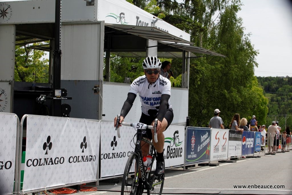 Alexandre Mathieu remporte le GranFondo Colnago 2015 sous un ciel idéal