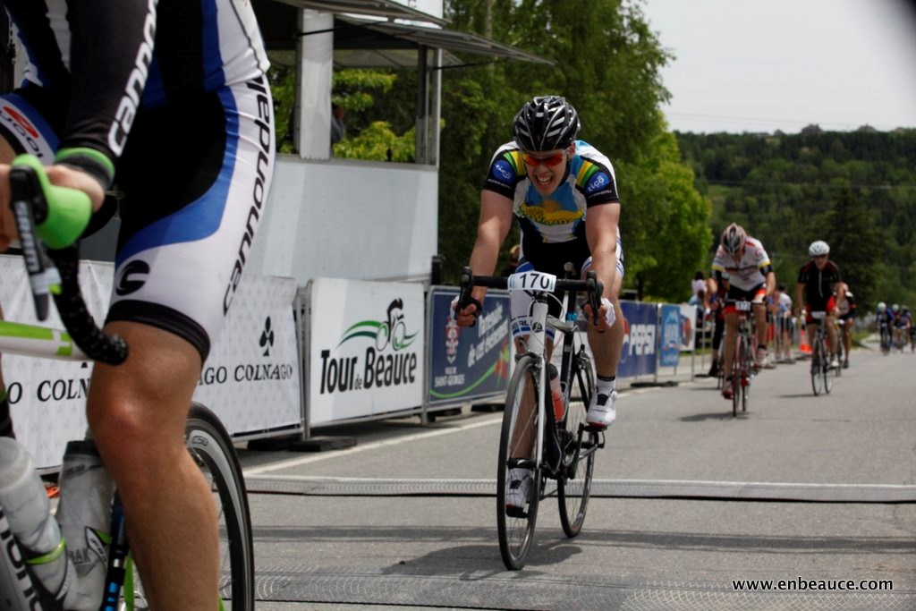 Alexandre Mathieu remporte le GranFondo Colnago 2015 sous un ciel idéal