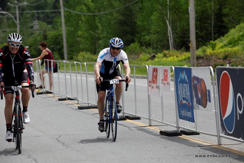 Alexandre Mathieu remporte le GranFondo Colnago 2015 sous un ciel idéal