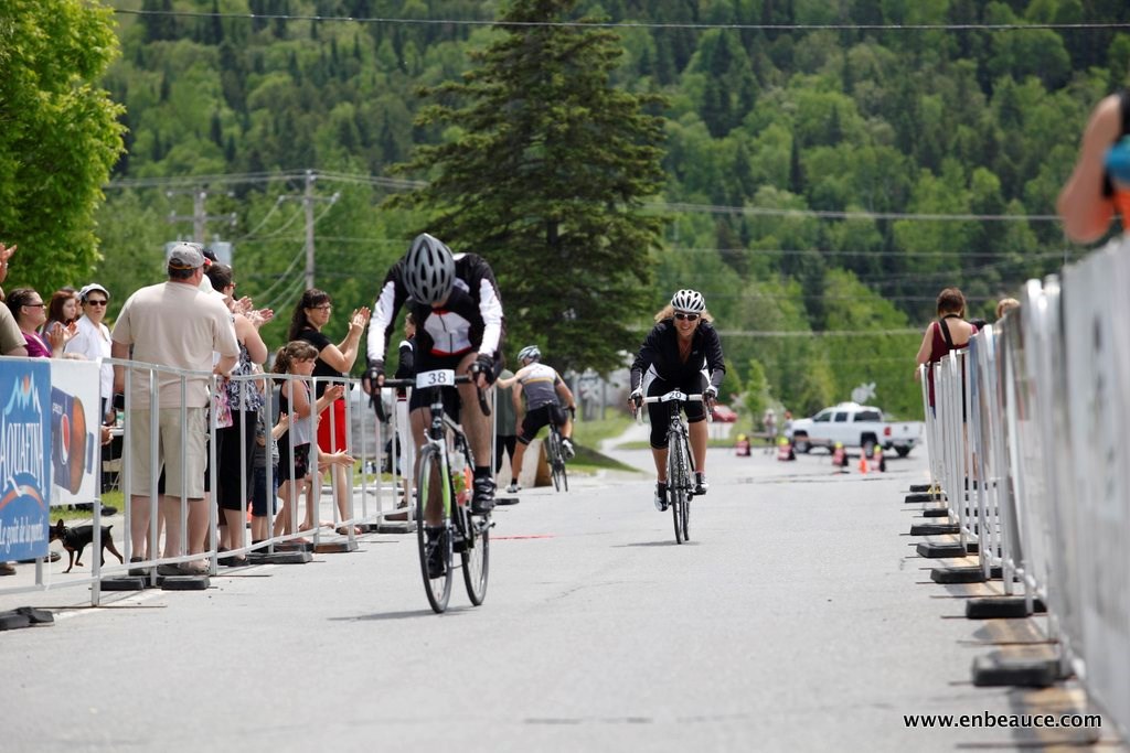 Alexandre Mathieu remporte le GranFondo Colnago 2015 sous un ciel idéal