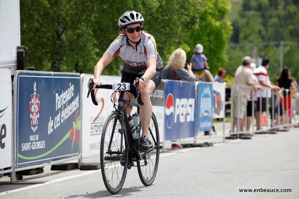 Alexandre Mathieu remporte le GranFondo Colnago 2015 sous un ciel idéal