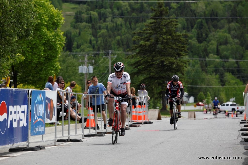 Alexandre Mathieu remporte le GranFondo Colnago 2015 sous un ciel idéal