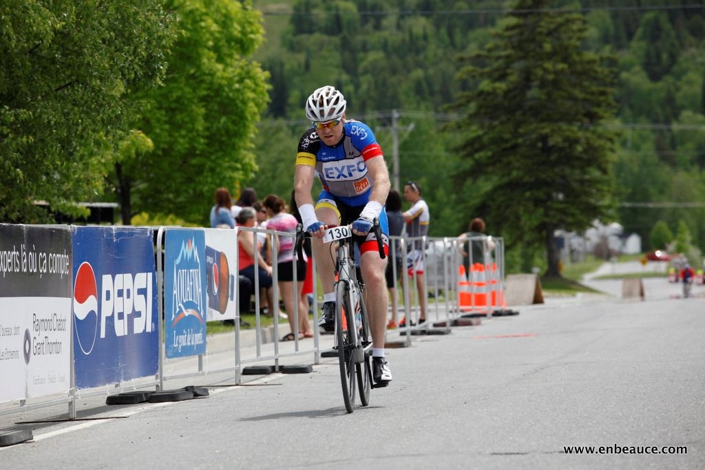 Alexandre Mathieu remporte le GranFondo Colnago 2015 sous un ciel idéal