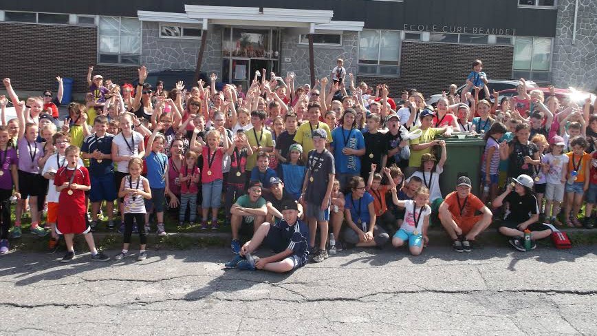 Des élèves de 6e année de Saint-Éphrem ont couru pour la persévérance
