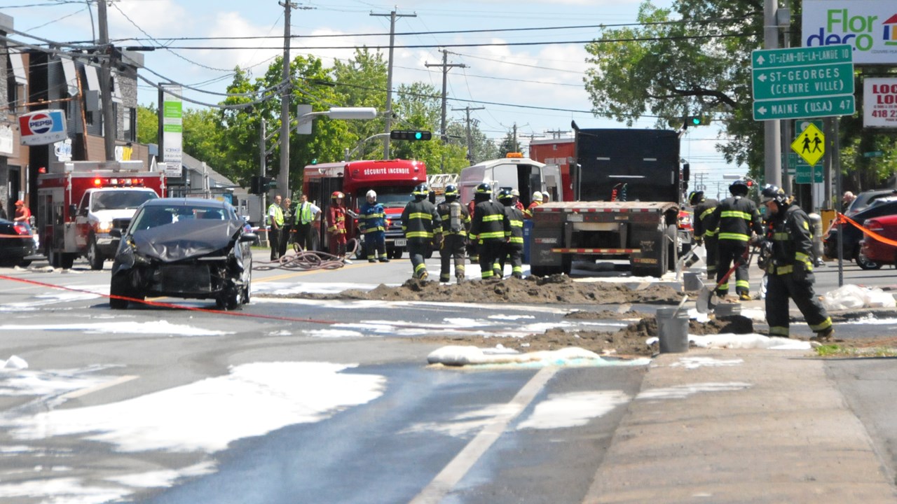 Déversement de diesel sur le boulevard Dionne et dans la rivière Chaudière à Saint-Georges