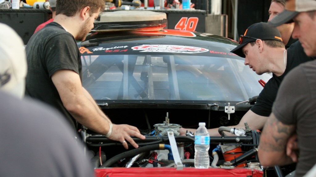 Hamlin se fait voler la vedette par Laperle et Lessard