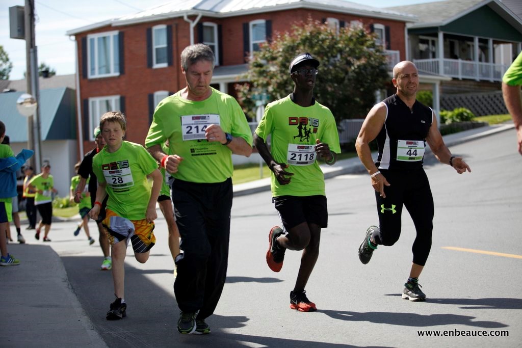 Voyez les sourires des participants du DB 2015 (970 photos)