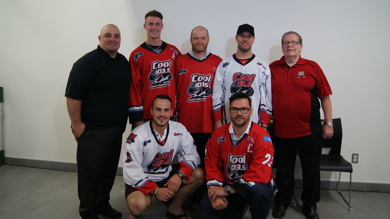 (EN HAUT)Dean Lygitsakos, Mario Boilard Jr, Hubert Morin, Kévin Cloutier, Léo-Guy Morissette

(EN BAS) Maxime Vachon et Éric Bertrand