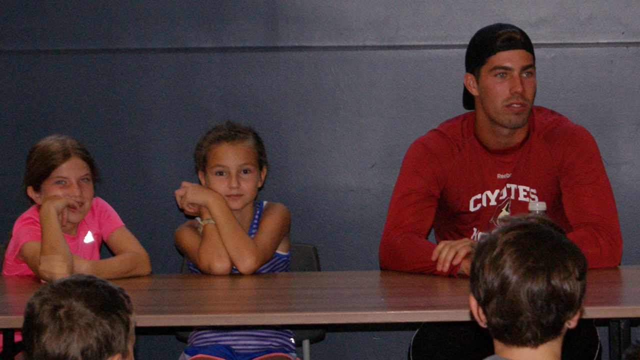 Louis Domingue lors de sa conférence.