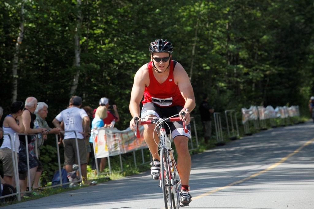 Le Triathlon du Lac-Poulin permet d'amasser 23 500$ pour la bonne cause
