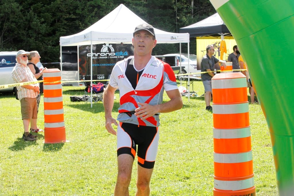 Le Triathlon du Lac-Poulin permet d'amasser 23 500$ pour la bonne cause