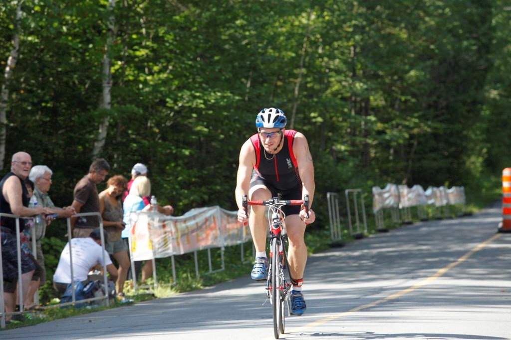 Le Triathlon du Lac-Poulin permet d'amasser 23 500$ pour la bonne cause