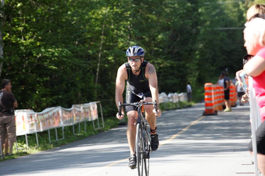 Le Triathlon du Lac-Poulin permet d'amasser 23 500$ pour la bonne cause