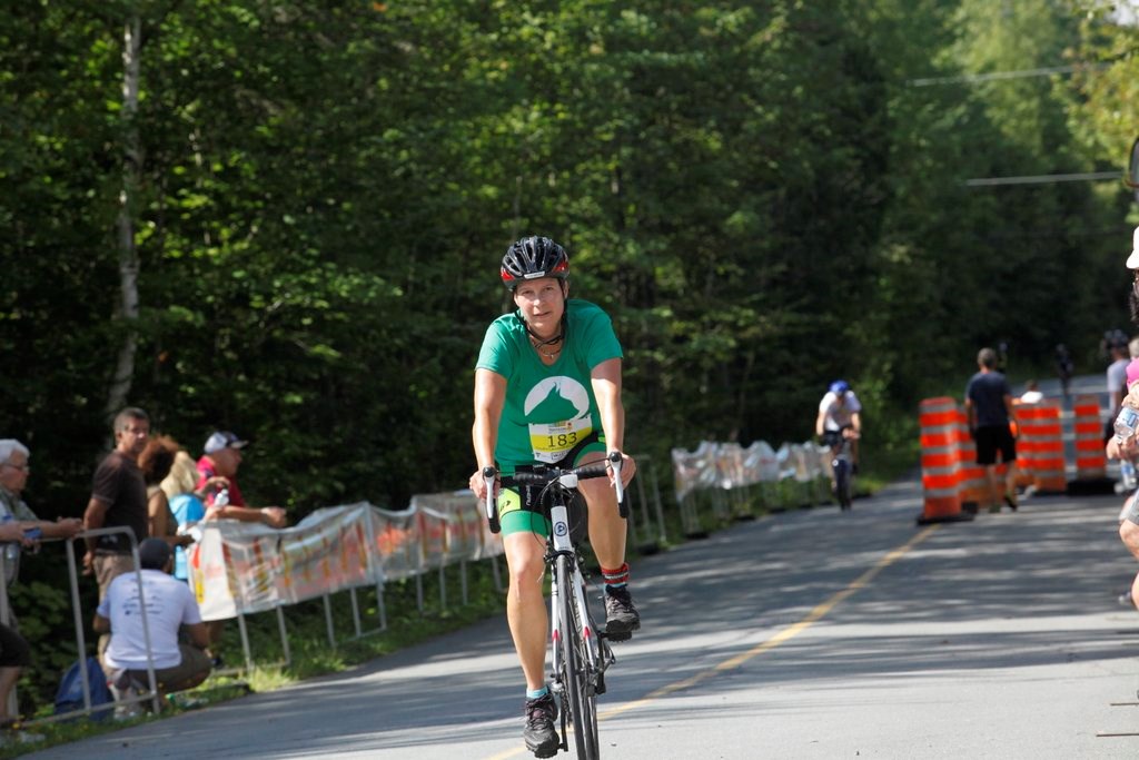 Le Triathlon du Lac-Poulin permet d'amasser 23 500$ pour la bonne cause