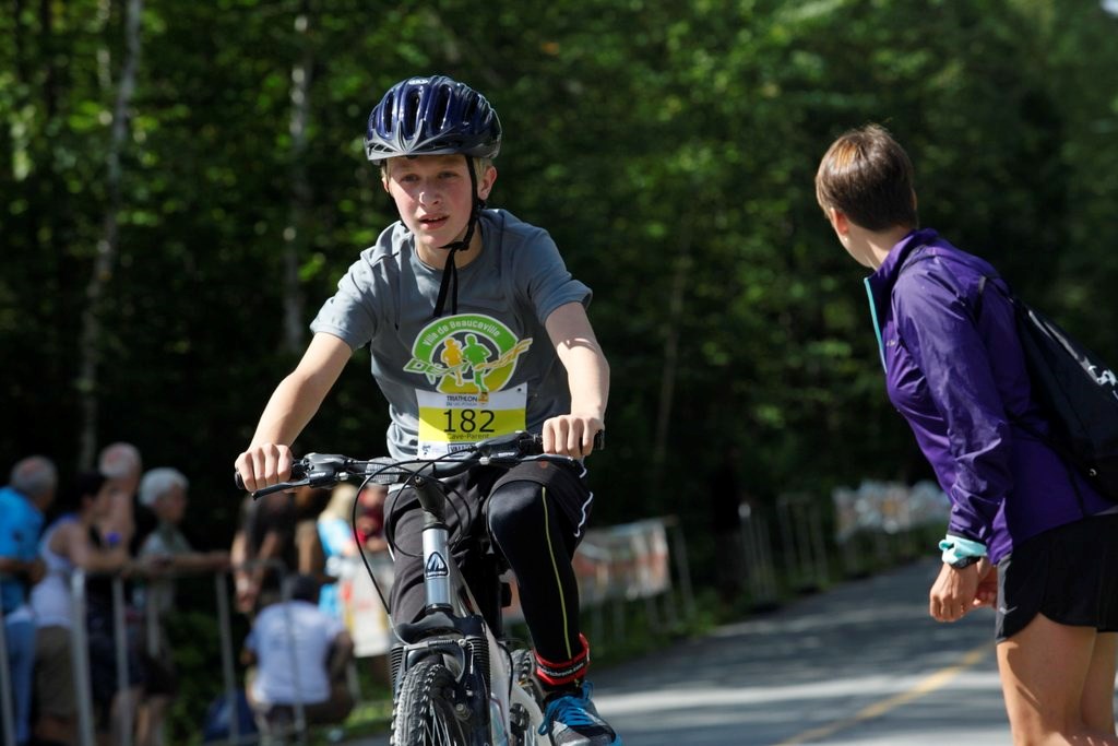 Le Triathlon du Lac-Poulin permet d'amasser 23 500$ pour la bonne cause