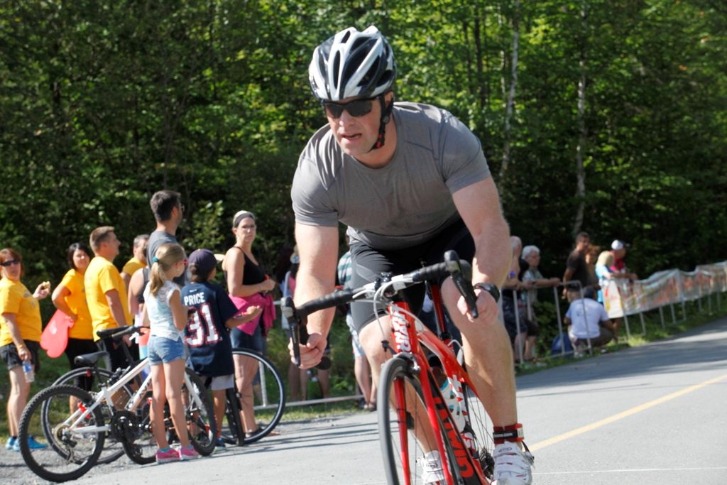 Le Triathlon du Lac-Poulin permet d'amasser 23 500$ pour la bonne cause