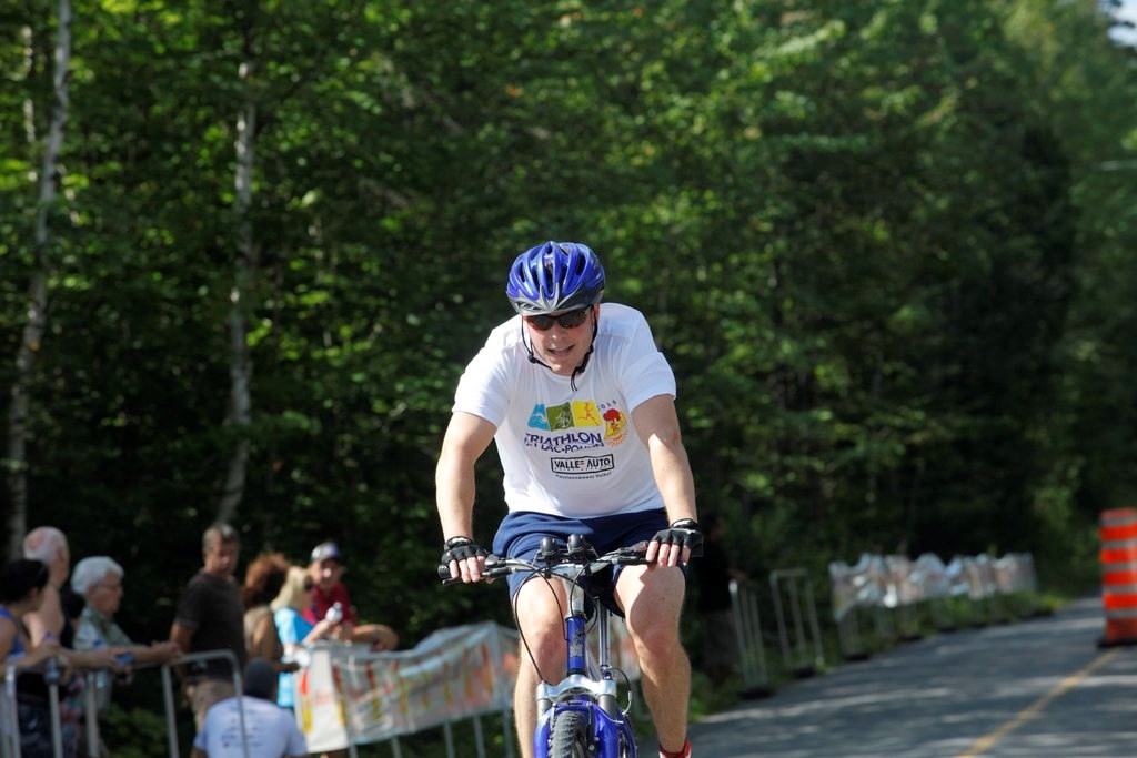 Le Triathlon du Lac-Poulin permet d'amasser 23 500$ pour la bonne cause