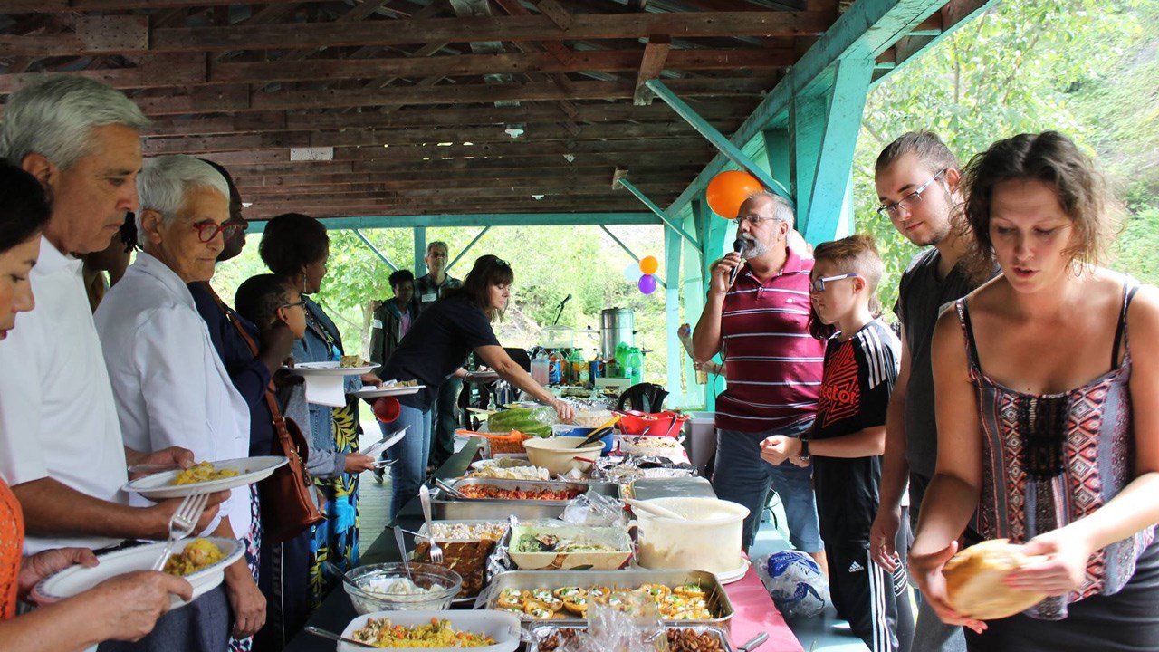 Le pique-nique interculturel connait un franc succès à Saint-Georges