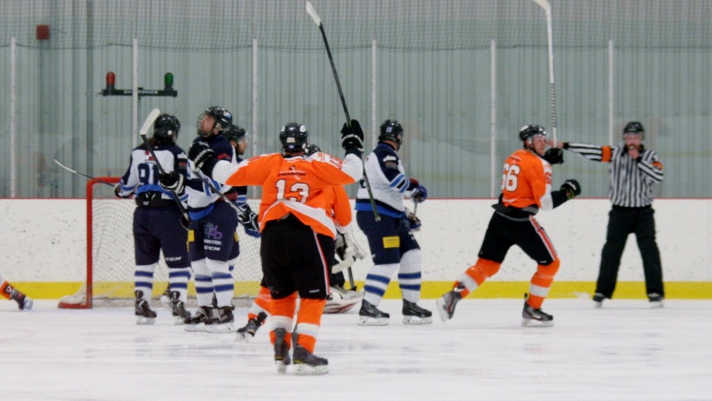 Le Komutel de Saint-Georges perd 7-2 contre Saint-Victor
