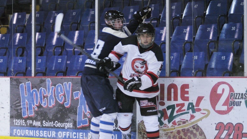 Les Bulldogs de Beauce-Centre surprennent le Cléri Sport 5-4
