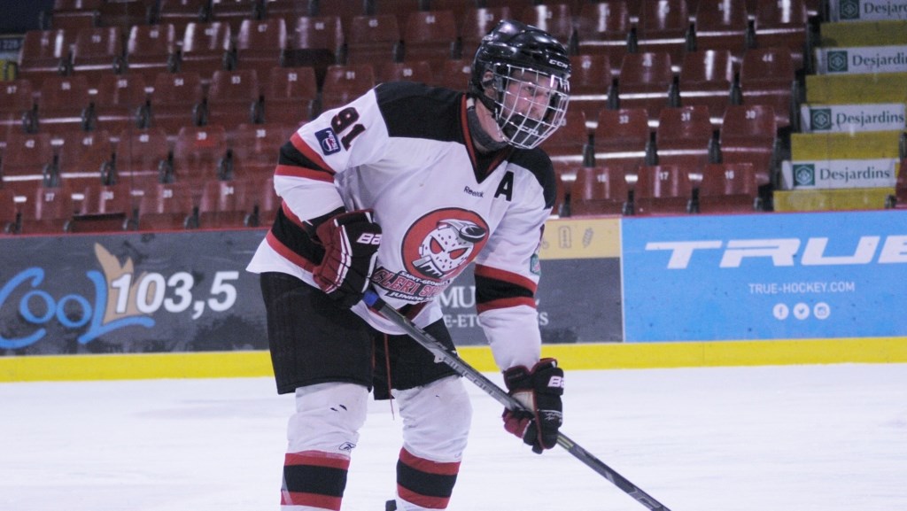 Les Bulldogs de Beauce-Centre surprennent le Cléri Sport 5-4