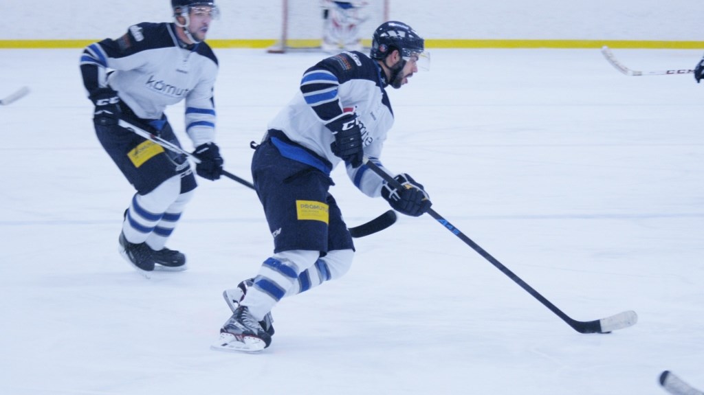 Victoire du Komutel 6-4 sur Saint-Victor