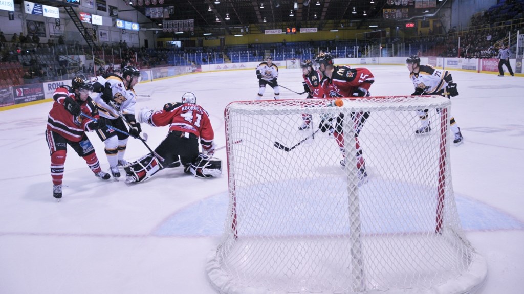 Courte victoire de 2-1 du Cool FM 103,5 sur les Éperviers de Sorel-Tracy