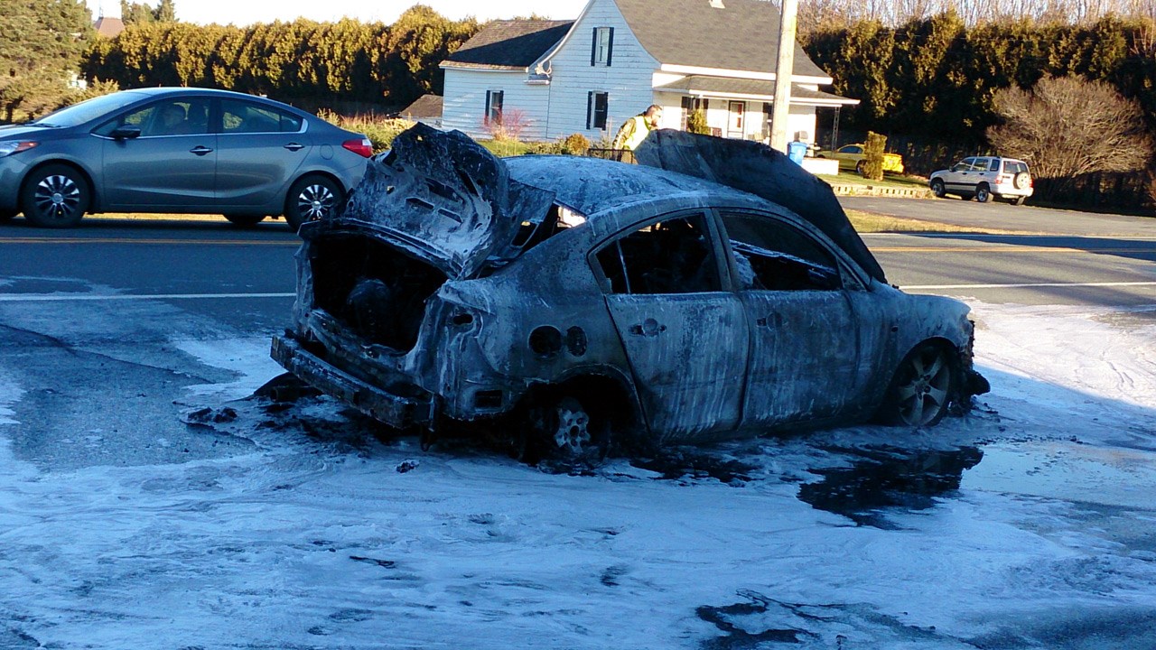 Incendie de véhicule sur la route 204 à Saint-Georges