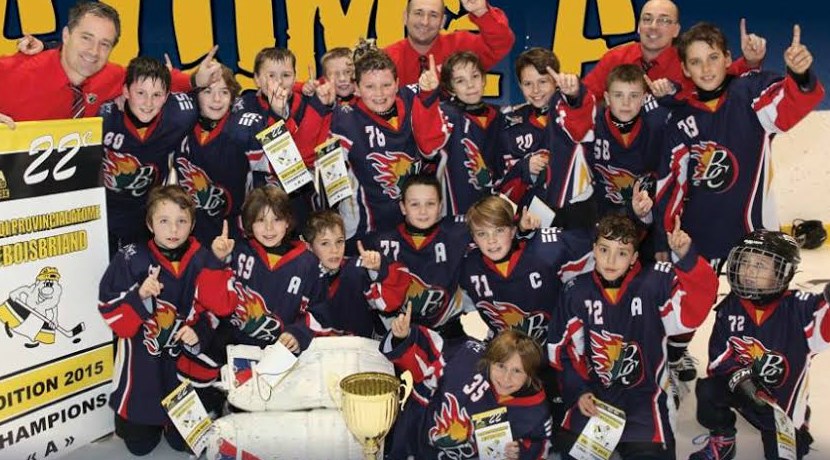 Les Baroudeurs de Beauce-Centre Atome A remportent le tournoi de Boisbriand