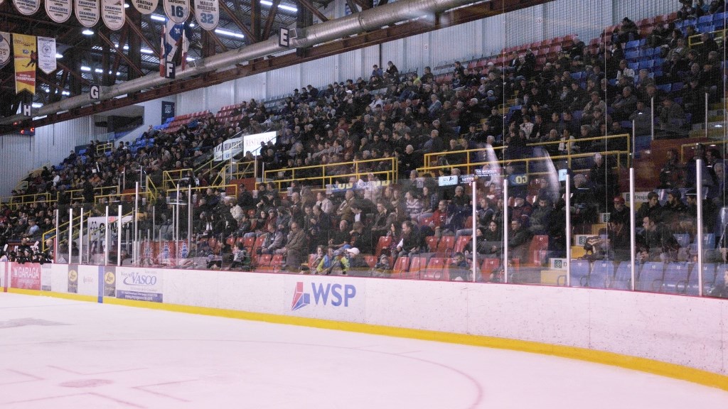 Il y avait longtemps qu'on avait vu 1320 spectateurs à un match du Cool FM