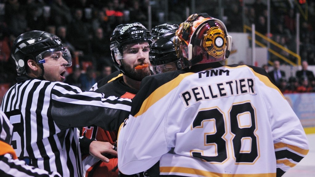Les matchs entre Saint-Georges et Thetford donnent toujours droit à du jeu intense et de nombreuses altercations.