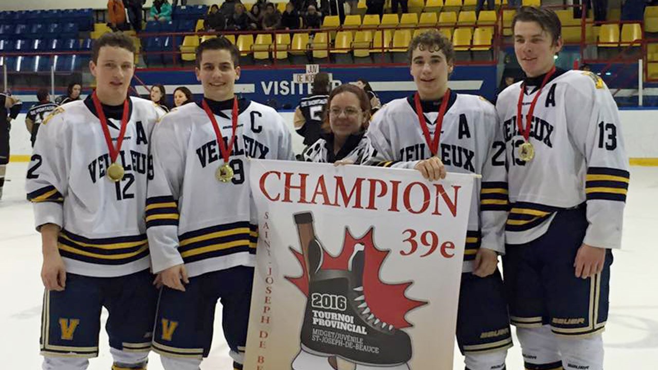 Les Panthères Juvéniles AAA remportent le Tournoi provincial à Saint-Joseph 