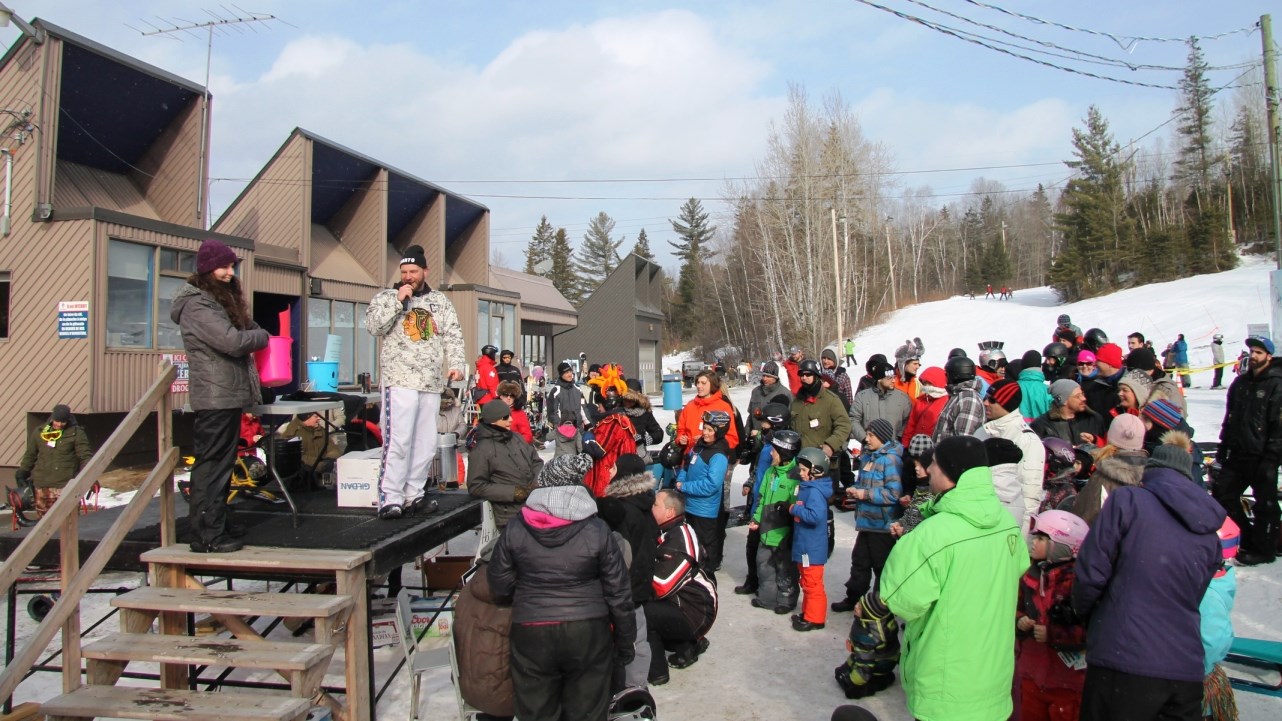 Le Championnat provincial de trois-skis s'arrête à Saint-Georges