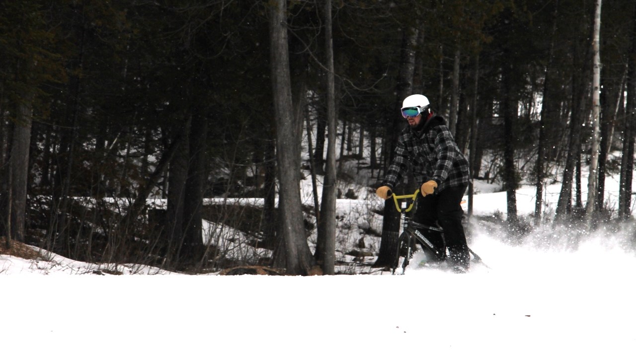 Le Championnat provincial de trois-skis s'arrête à Saint-Georges