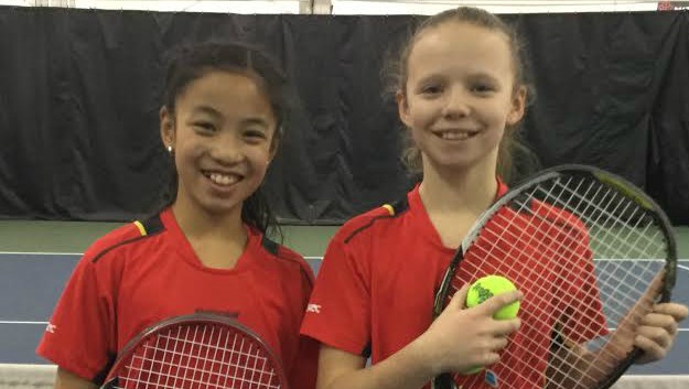 Rosalie Carrier-Dulac termine dans le top dix au Championnat québécois de tennis chez les 12 ans et moins
