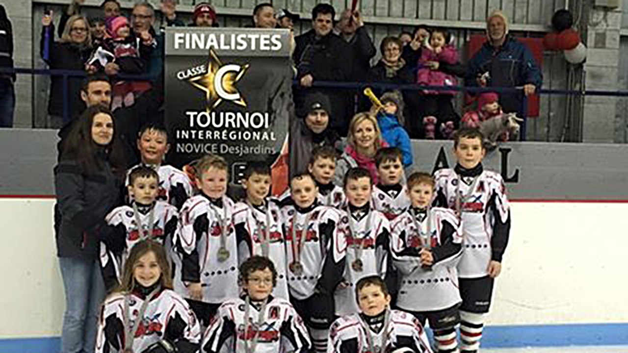 Malgré sa défaite en finale, le Garaga Novice C1 a fait bonne figure au Tournoi interrégional Desjardins qui se tenait à Saint-Charles-de-Bellechasse.