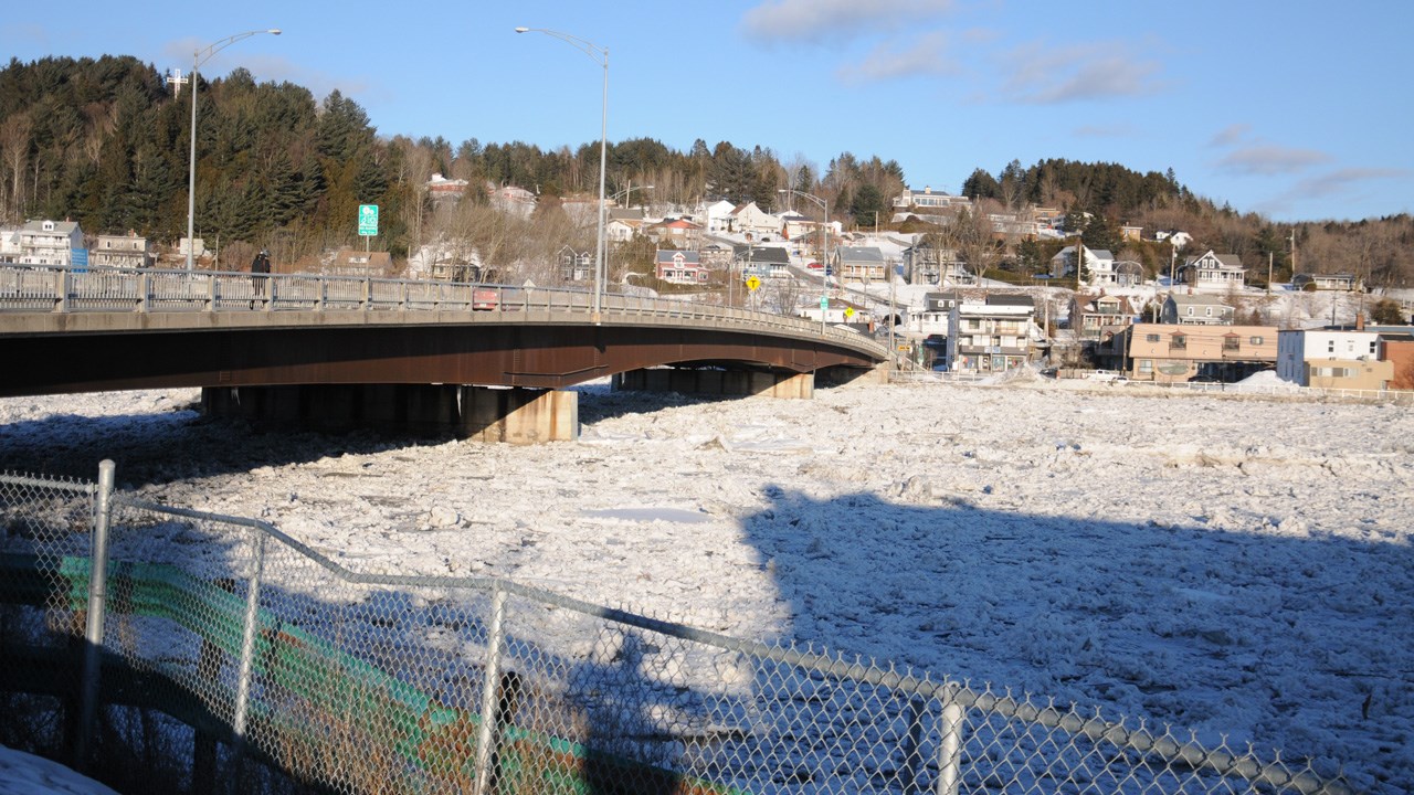 Inondation à Beauceville: la situation se stabilise graduellement