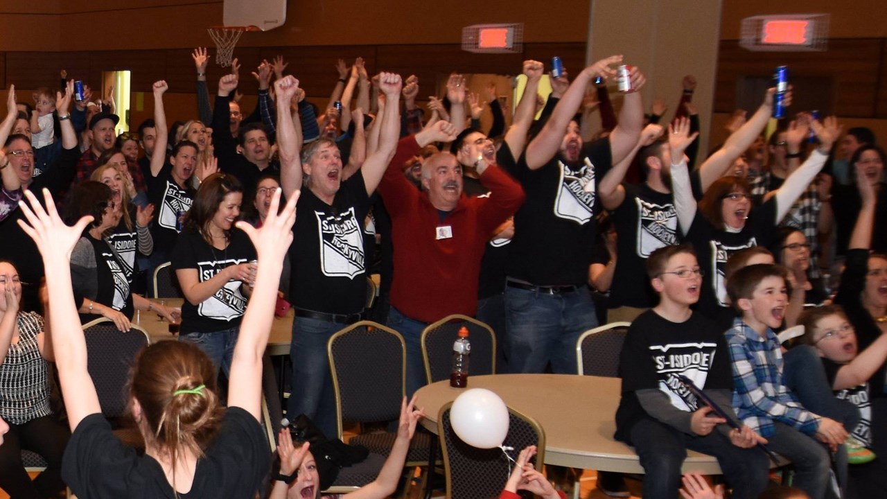 Saint-Isidore passe en finale du concours Kraft Hockeyville 2016
