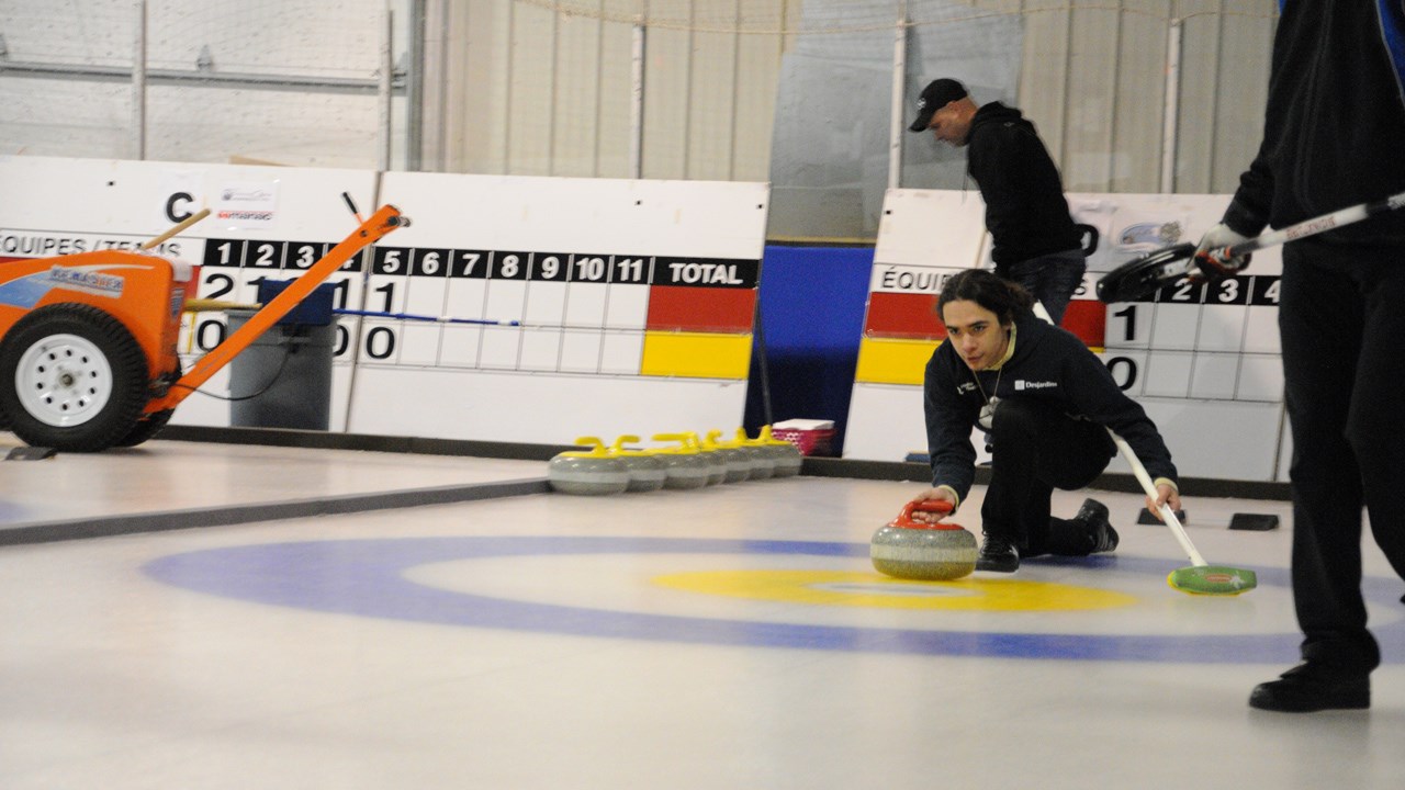 Le curling pour prolonger l'ouverture de l'aréna de Saint-Honoré