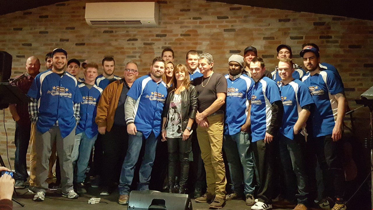 Baseball : Le Bar le Cinquante présente ses joueurs devant une centaine de partisans