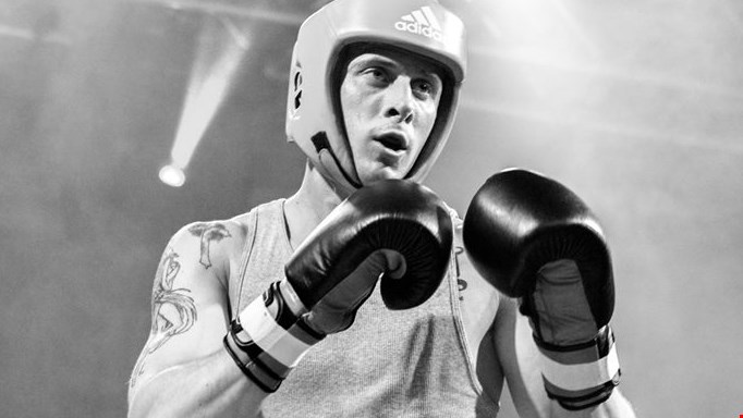 Boxe : Mario Boilard Jr remporte un « combat pour homme »