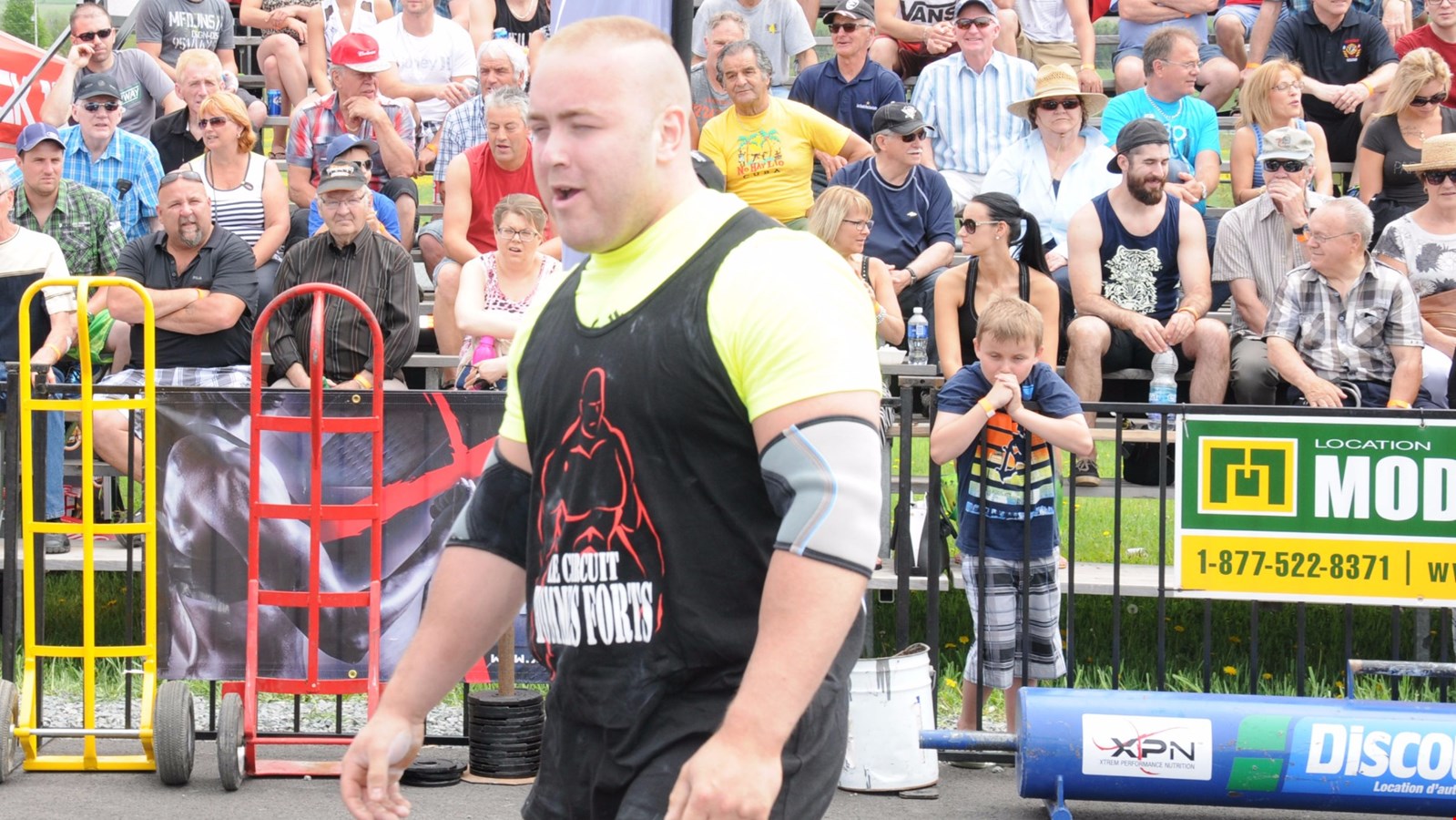 Jean-François Caron domine encore une fois au championnat provincial d'hommes forts de Saint-Odilon