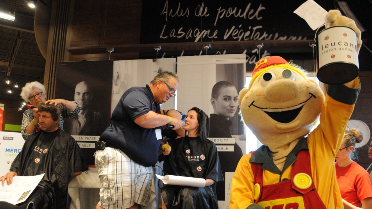 Yvan Labbé bat le record de dons amassés lors du défi Têtes rasées Leucan