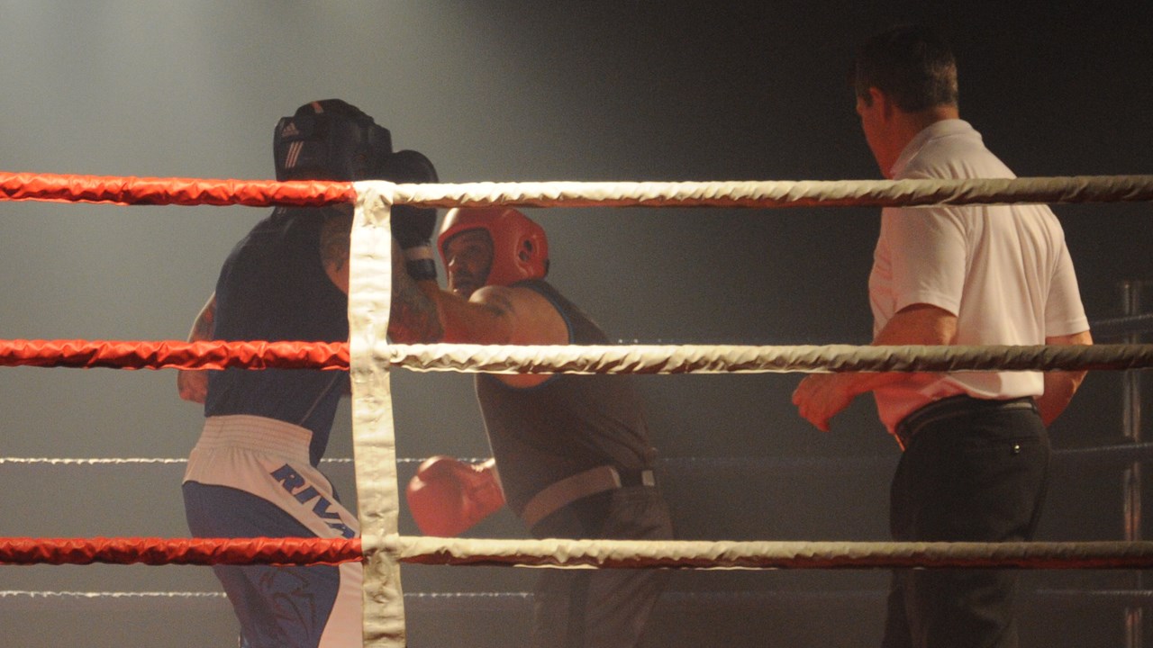 Victoire percutante d'Hubert Poulin lors du Gala de boxe Dooly's