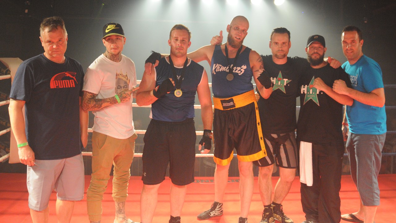 Victoire percutante d'Hubert Poulin lors du Gala de boxe Dooly's