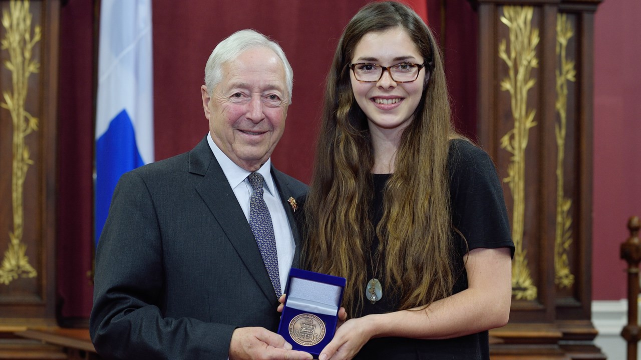Samantha Boucher et Raphaël Tremblay reçoivent la médaille Lieutenant-gouverneur 